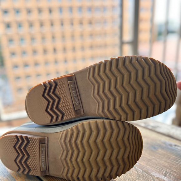 Women's Sorel Joan of Arctic Winter Boot - Picture 4 of 4